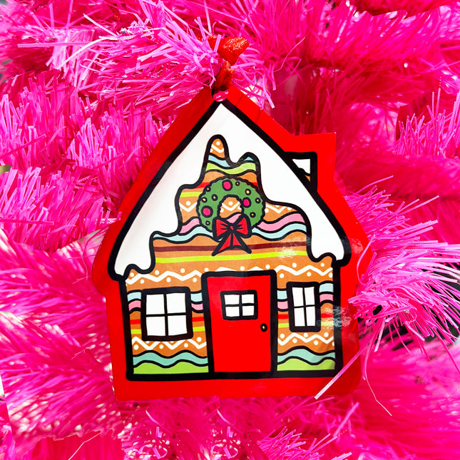 GINGERBREAD HOUSE