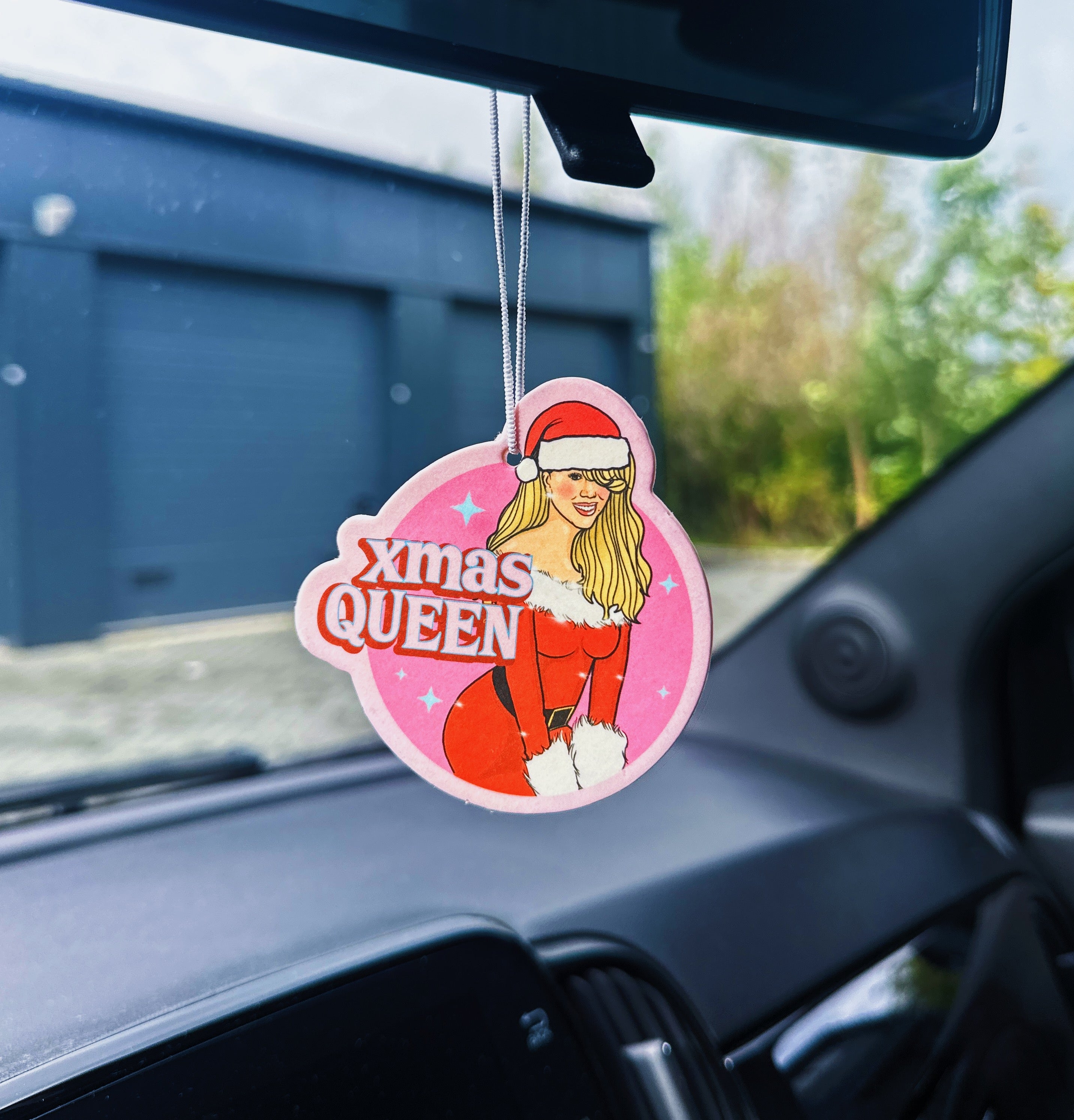 XMAS QUEEN