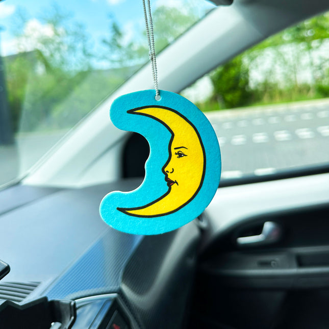 LA LUNA 🌛