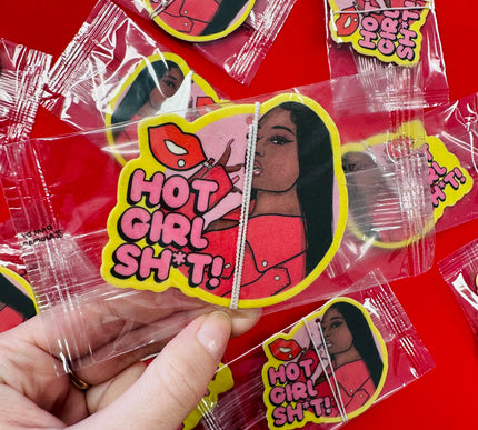 HOT GIRL